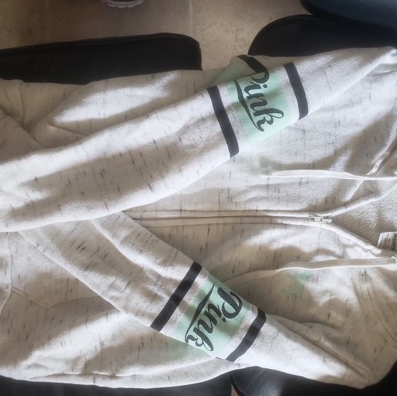 Pink Jacket - Picture 4 of 4